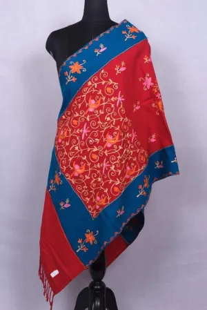 Elegant Red And Green Colour Contrast Wollen Stole Of Kashmiri Aari Work