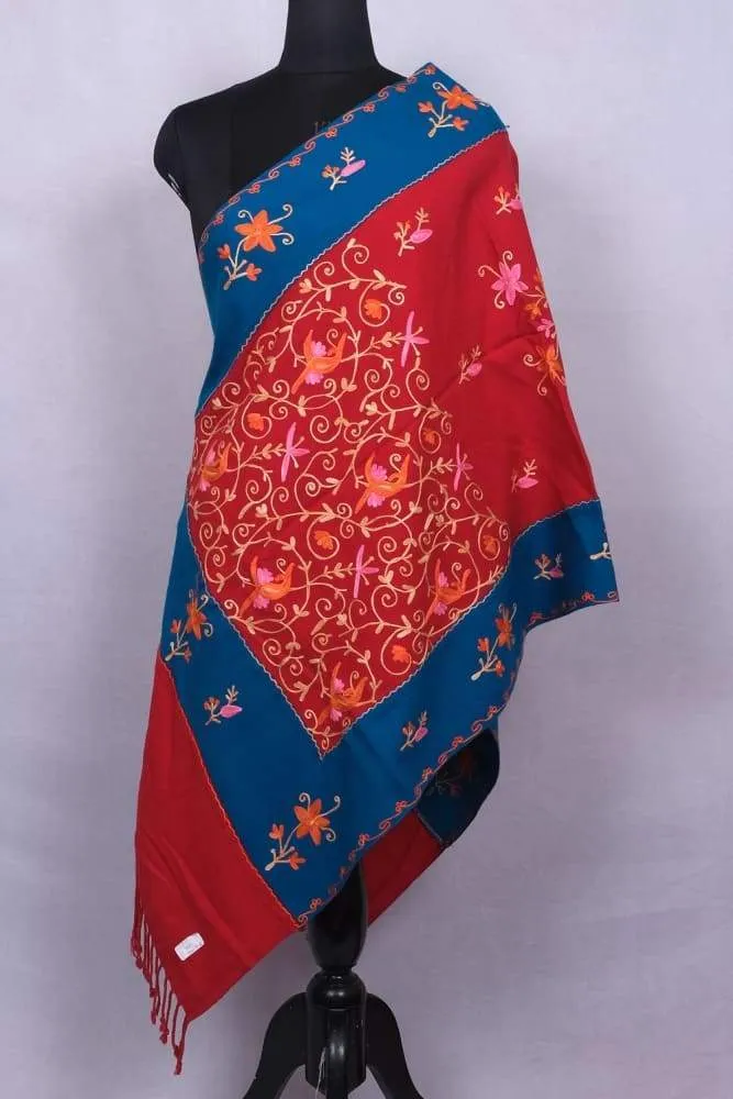 Elegant Red And Green Colour Contrast Wollen Stole Of Kashmiri Aari Work