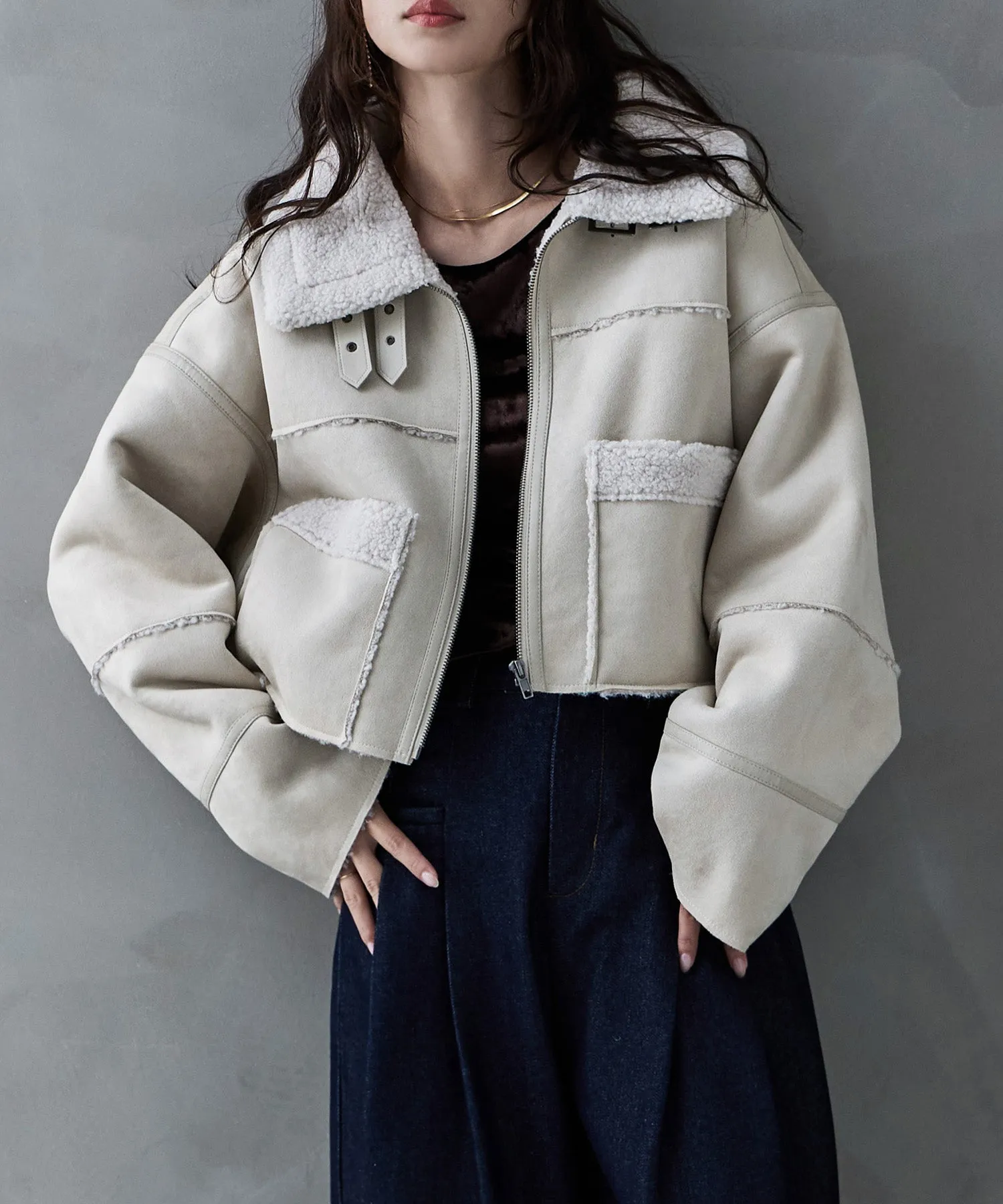Fake mouton short flight jacket