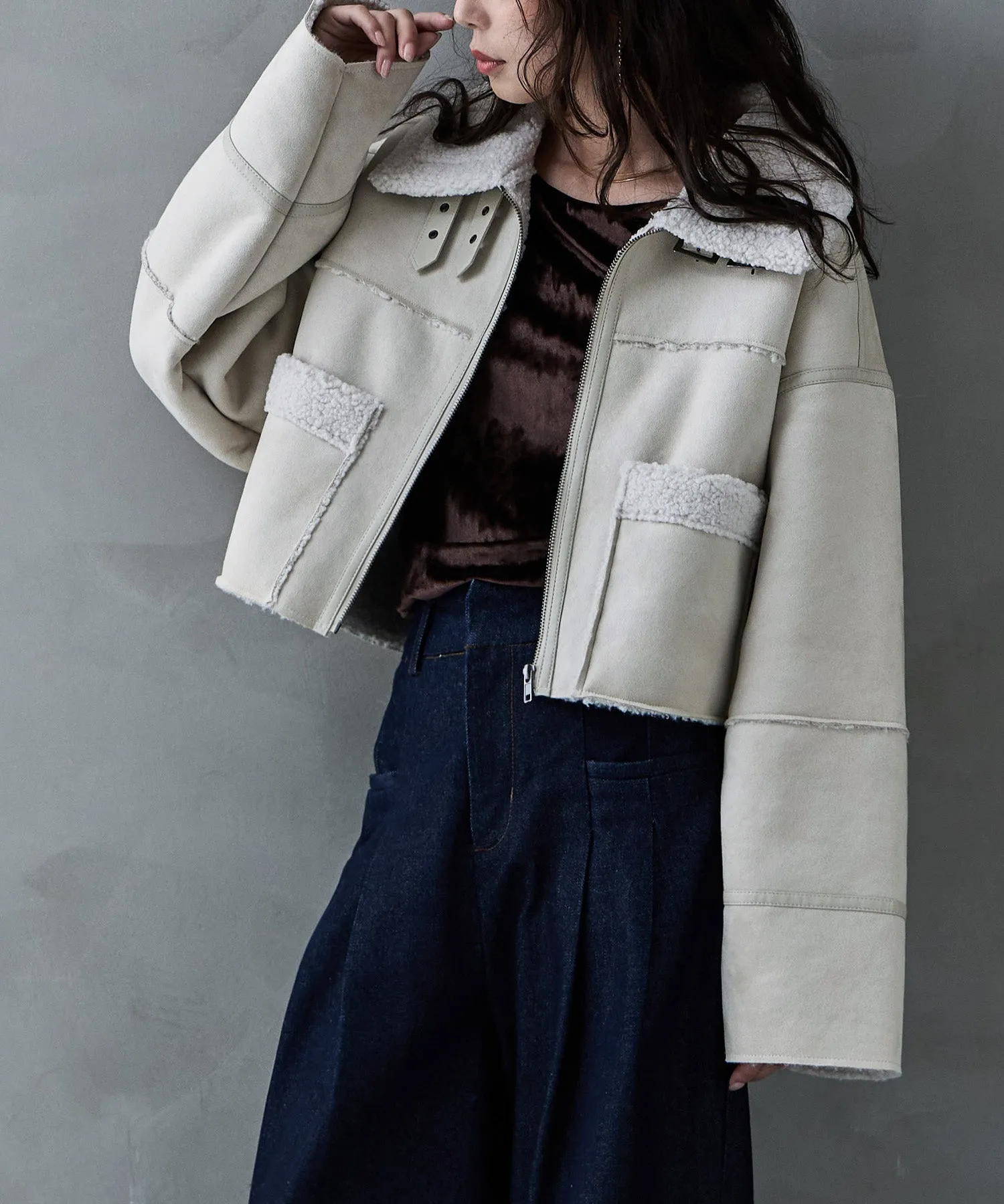 Fake mouton short flight jacket