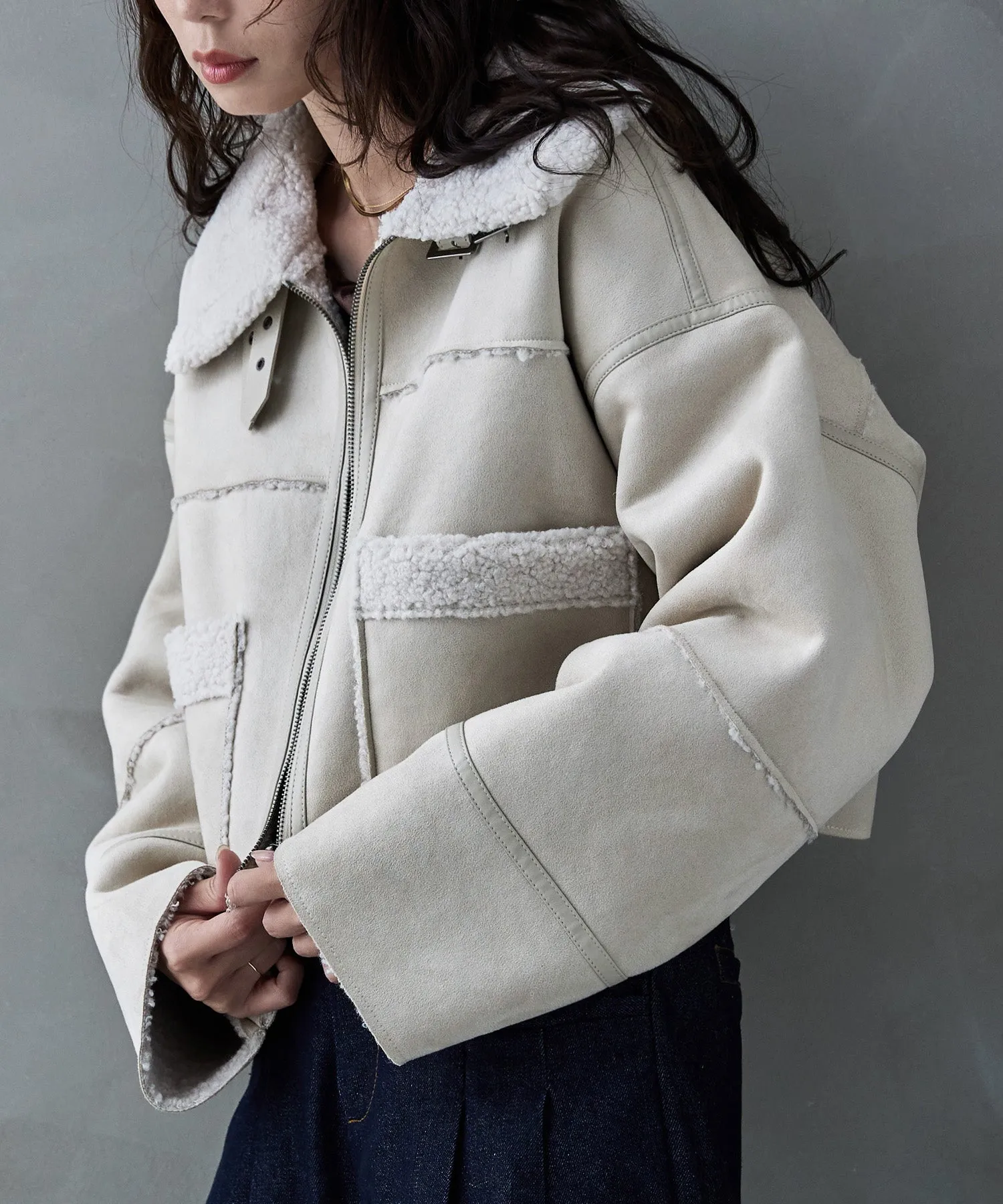 Fake mouton short flight jacket