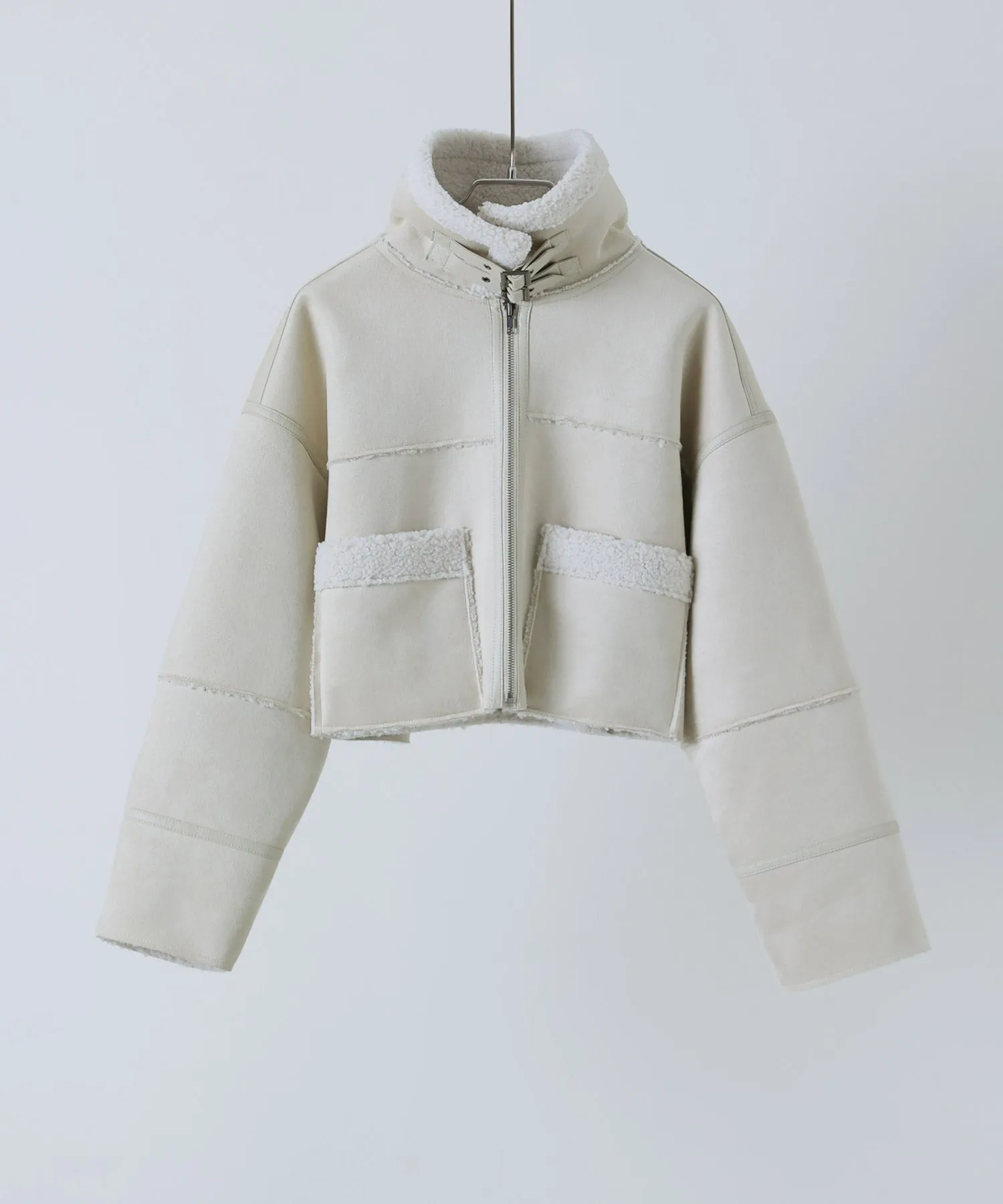 Fake mouton short flight jacket