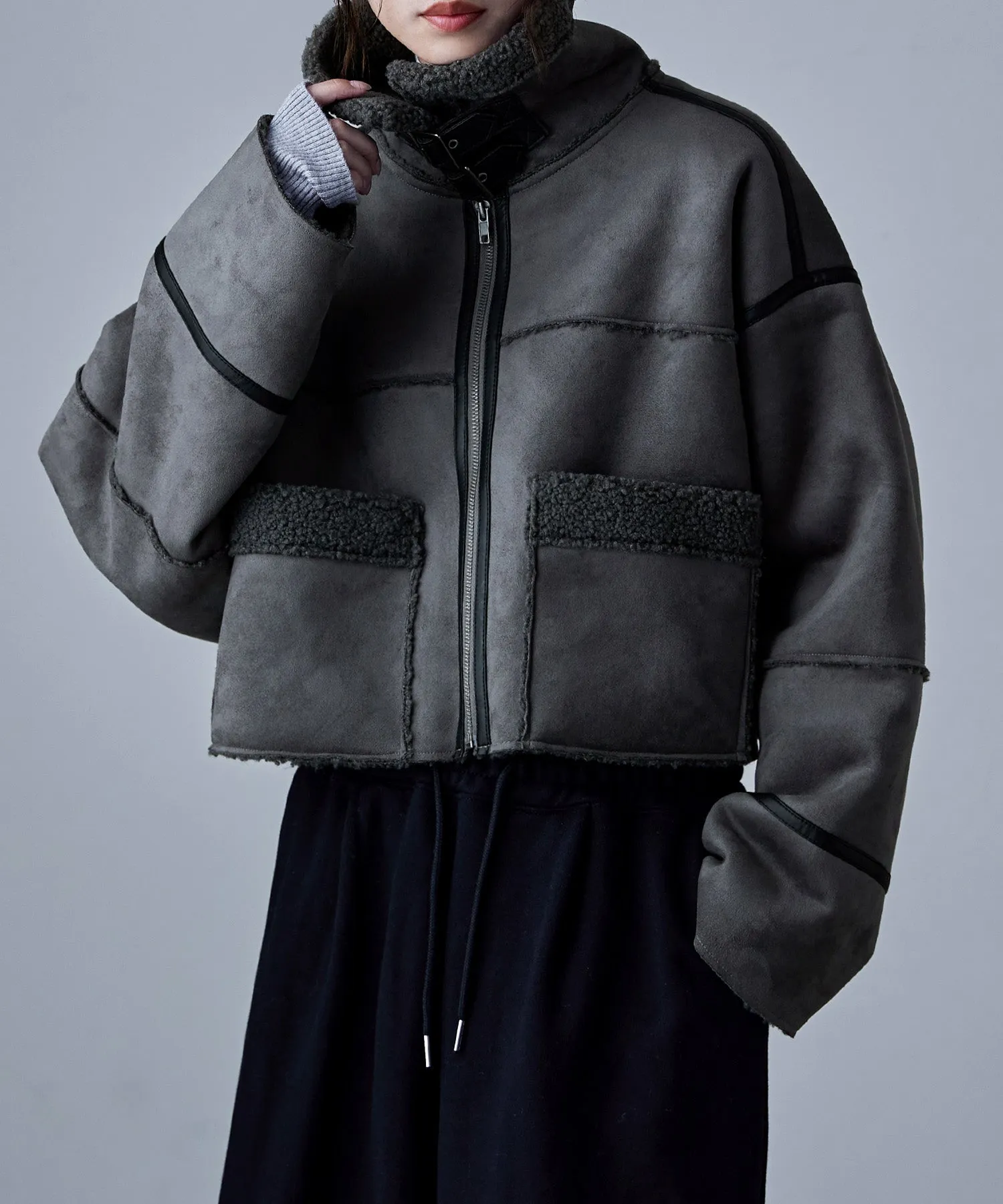 Fake mouton short flight jacket