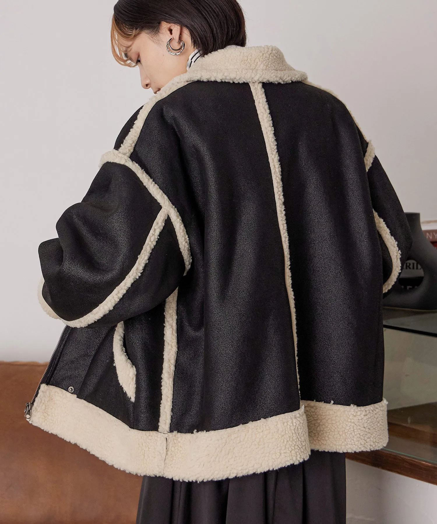 Oversize Boa Flight Jacket