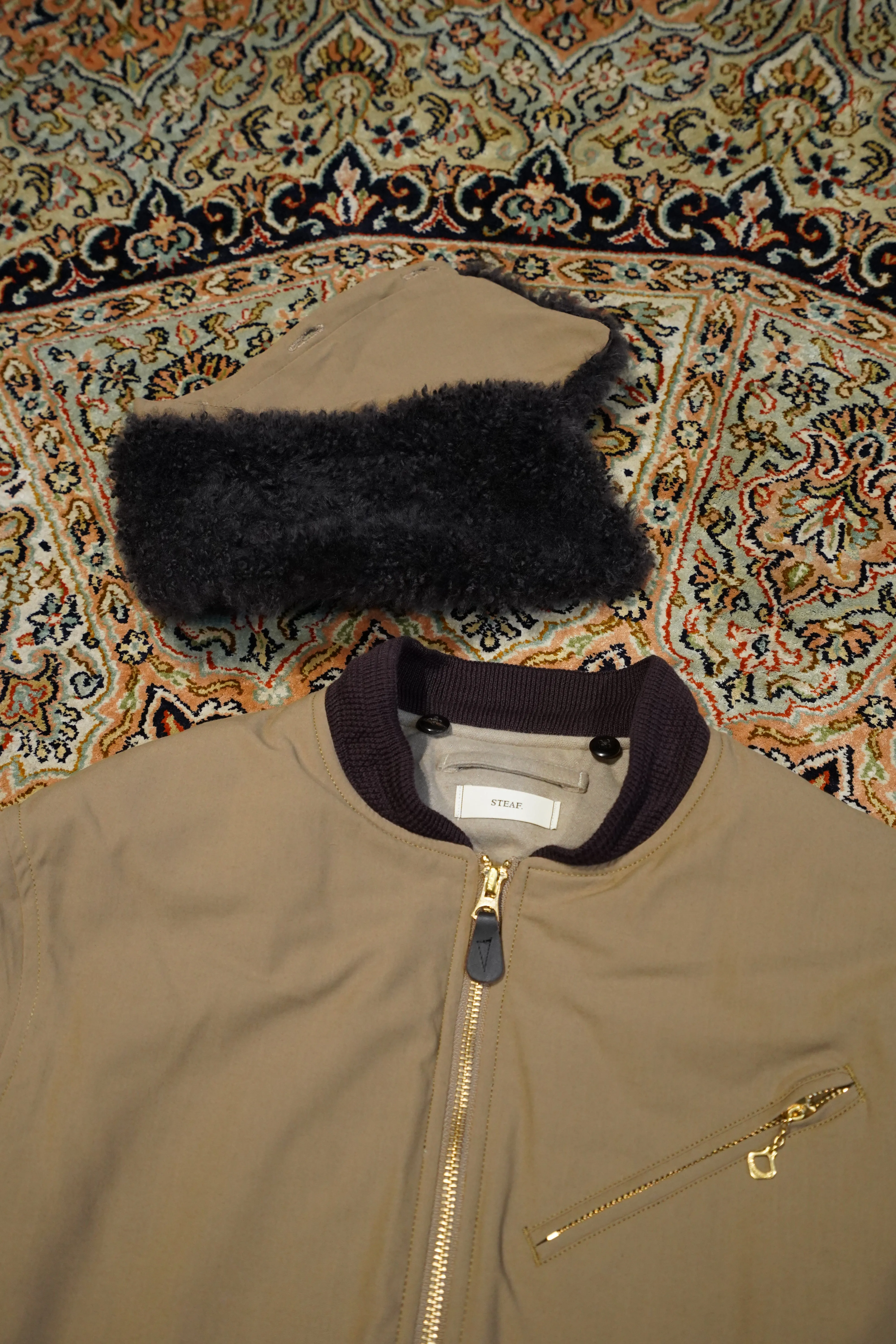 STEAF GLEAM FLIGHT JACKET (EARTH CAMEL)(EXCLUSIVE)