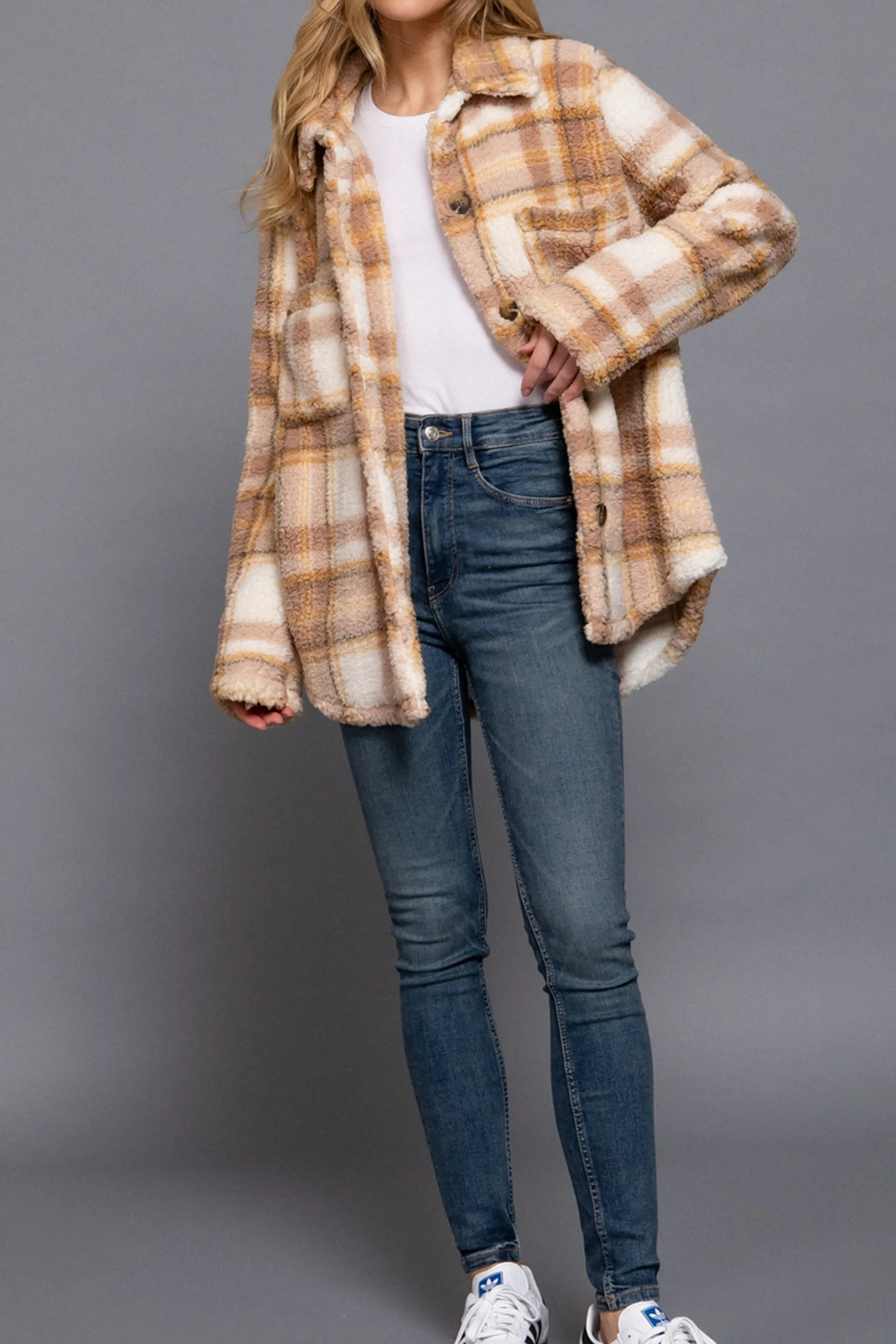 Women's Button Down Oversized Printed Faux Fur Jacket - Long Sleeve, Polyester