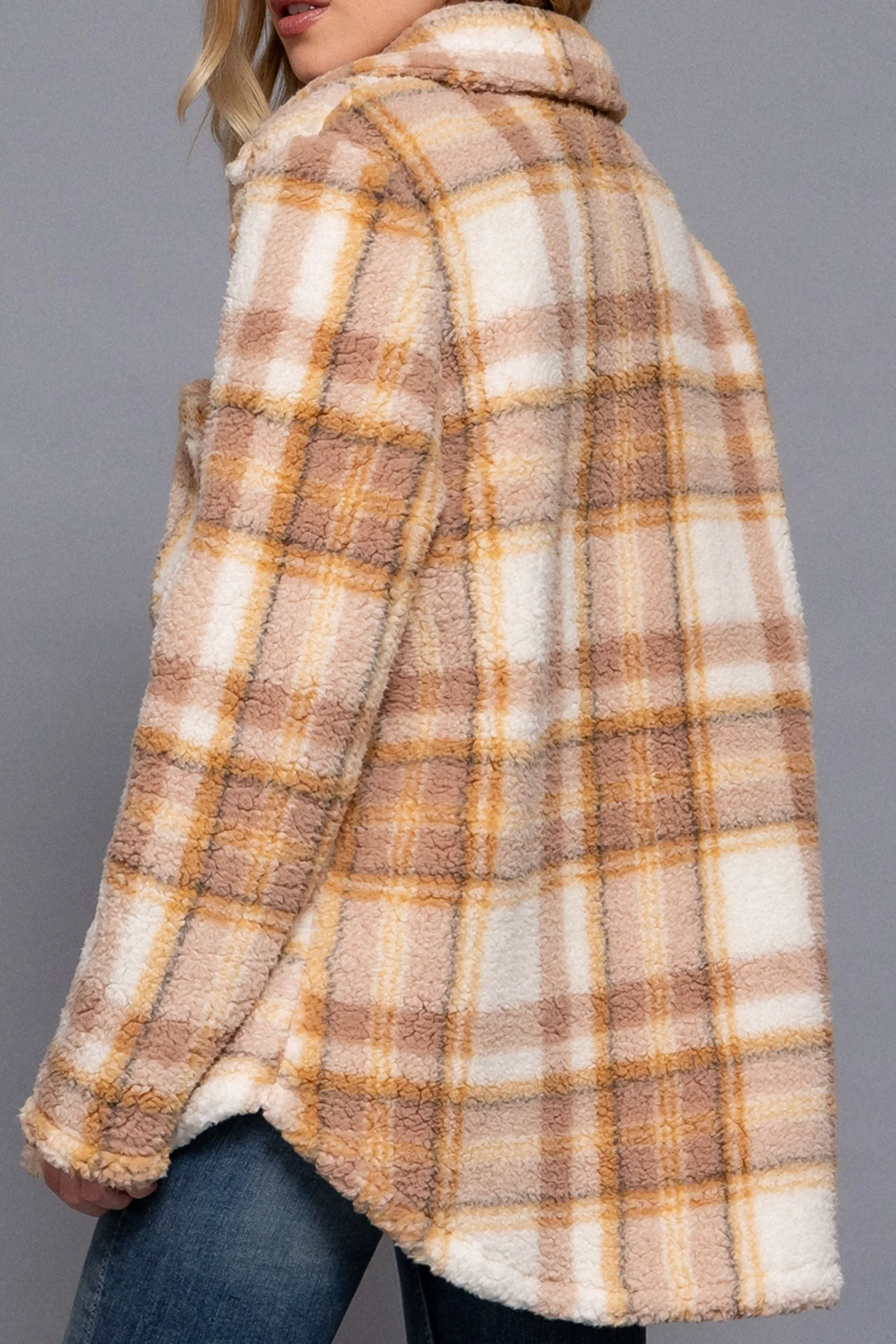 Women's Button Down Oversized Printed Faux Fur Jacket - Long Sleeve, Polyester